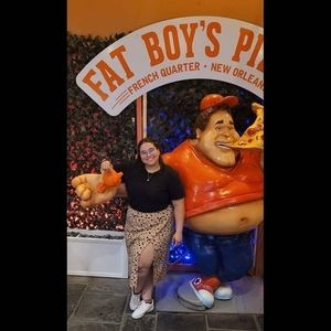 Meet your Posher, Diana